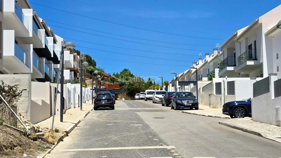 Terreno para Venda em Agualva e Mira-Sintra Foto 7
