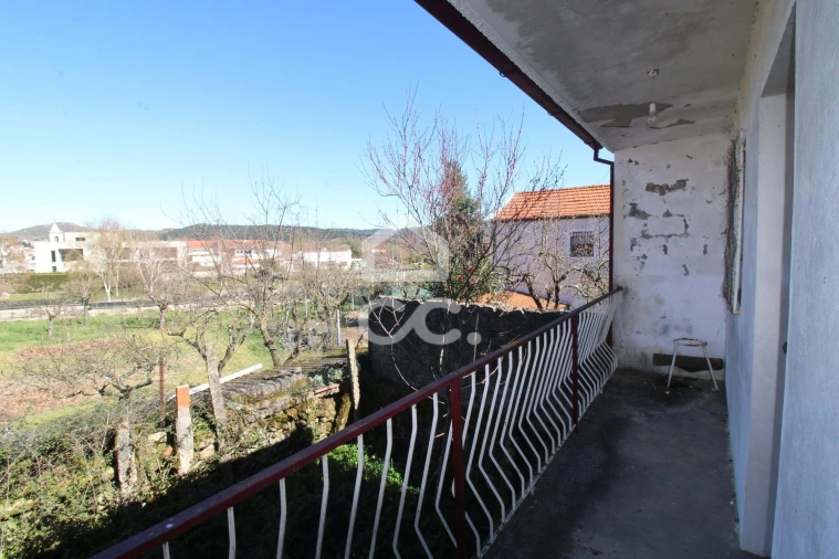 Moradia T2 para Venda em Boticas e Granja Foto 26