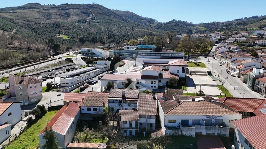 Moradia T2 para Venda em Boticas e Granja Foto 8