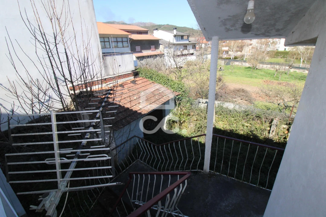 Moradia T2 para Venda em Boticas e Granja Foto 25