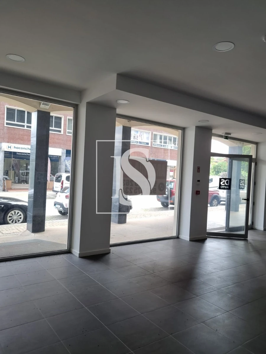 Negócio para Arrendamento em Abade de Neiva Foto 5