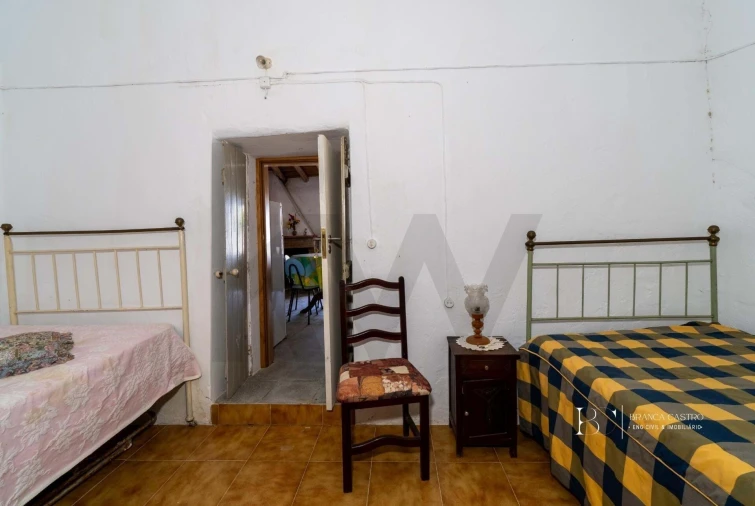 Moradia T2 para Venda em Alcoutim e Pereiro Foto 8