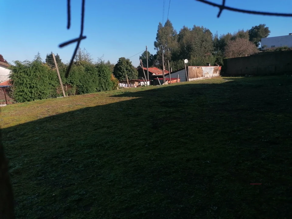 Terreno para Venda em Pedroso e Seixezelo Foto 2