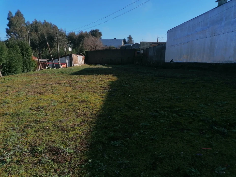 Terreno para Venda em Pedroso e Seixezelo Foto 3