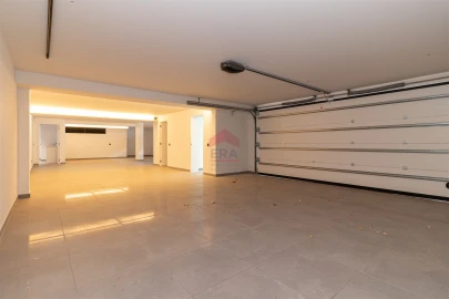 Moradia T0 para Venda em Quarteira