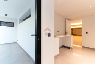Moradia T0 para Venda em Quarteira