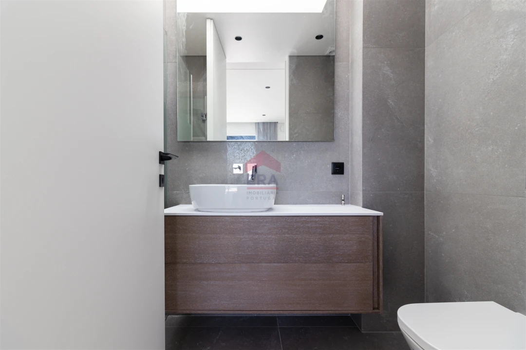 Moradia T0 para Venda em Quarteira Foto 22