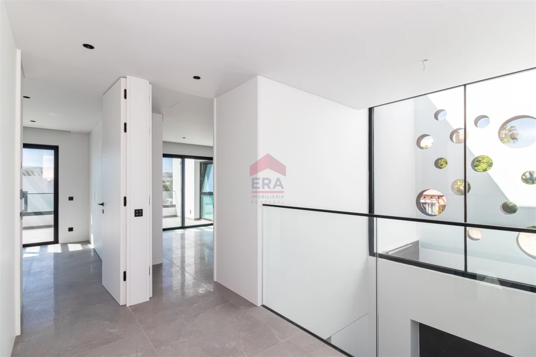 Moradia T0 para Venda em Quarteira Foto 15