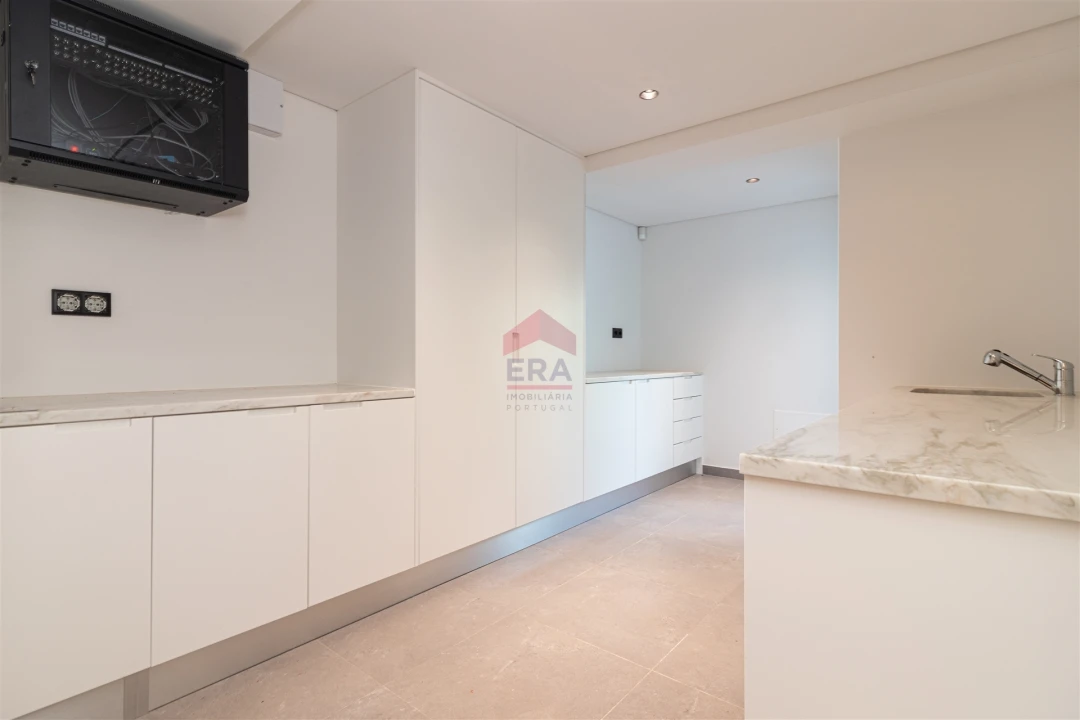 Moradia T0 para Venda em Quarteira Foto 36