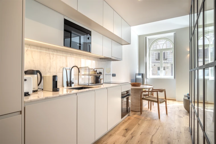 Apartamento T1 para Venda em Aldoar, Foz do Douro e Nevogilde Foto 2