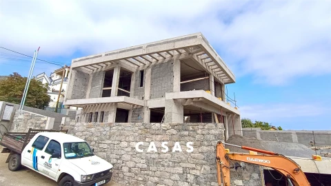 Apartamento T4 para Venda em Ponta do Sol