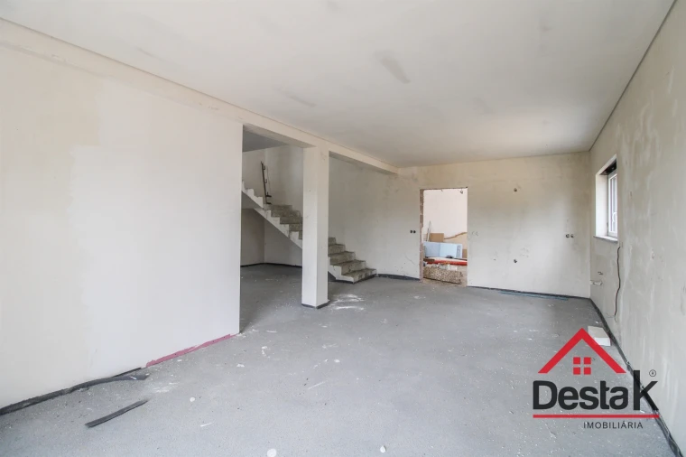 Moradia T3 para Venda em Pinho Foto 7