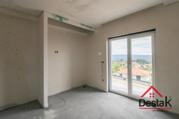 Moradia T3 para Venda em Pinho Foto 19