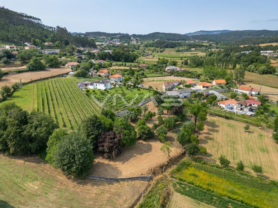 Moradia T4 para Venda em Escariz (São Mamede) e Escariz (São Martinho) Foto 35