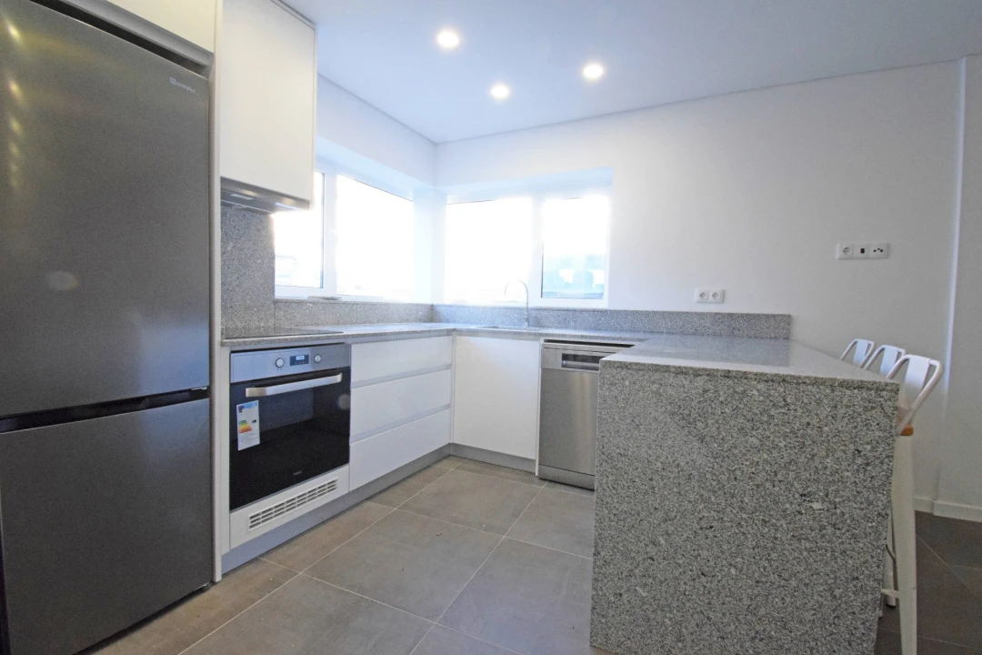 Moradia T2 para Venda em Fundão, Valverde, Donas, A. Joanes, A. Nova Cabo Foto 3