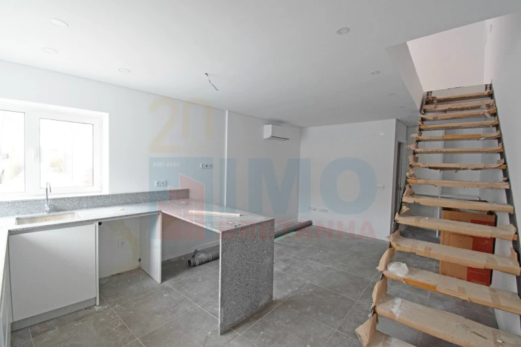 Moradia T2 para Venda em Fundão, Valverde, Donas, A. Joanes, A. Nova Cabo Foto 8