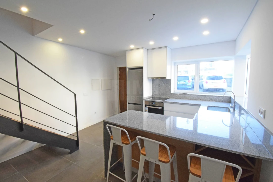 Moradia T2 para Venda em Fundão, Valverde, Donas, A. Joanes, A. Nova Cabo Foto 7