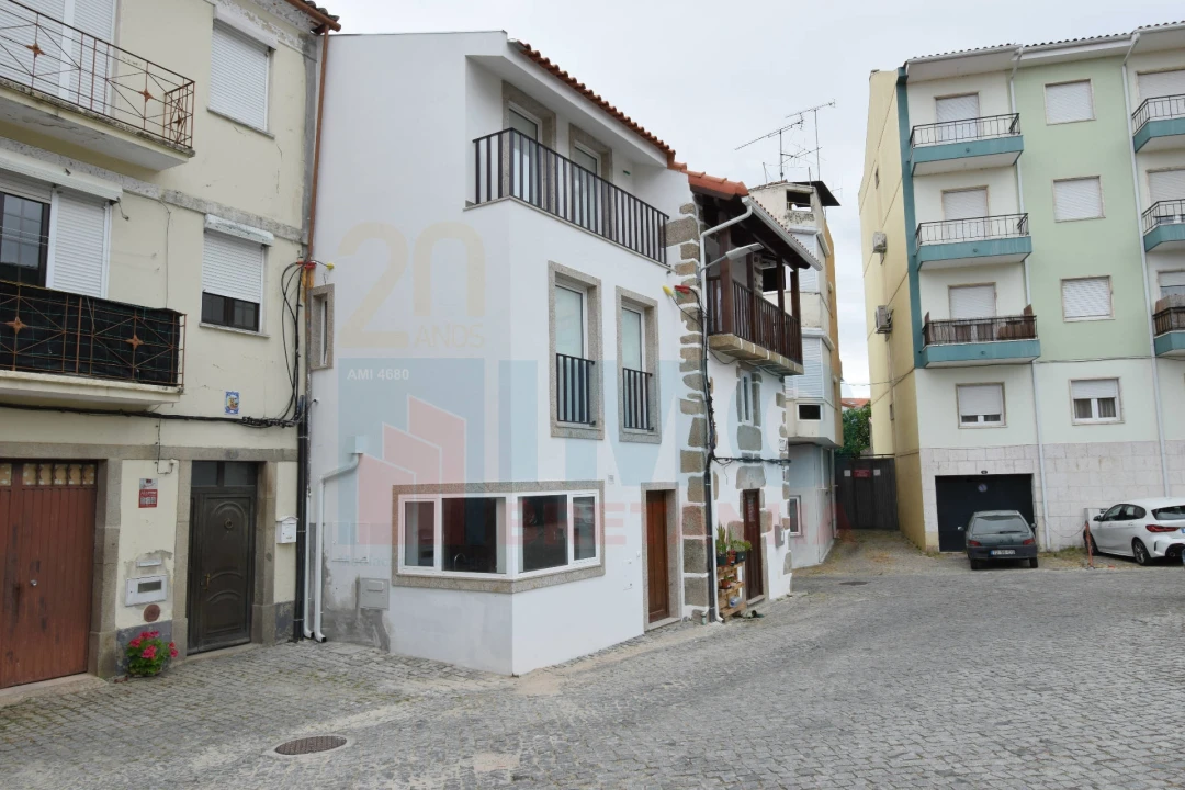 Moradia T2 para Venda em Fundão, Valverde, Donas, A. Joanes, A. Nova Cabo Foto 2