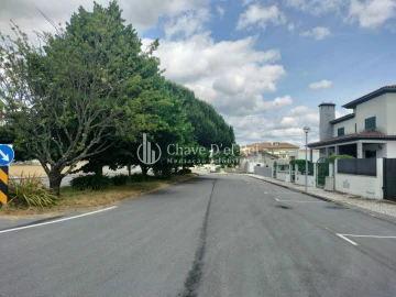 Terreno para Venda em Fragosela
