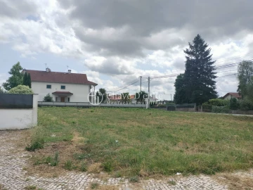 Terreno para Venda em Fragosela
