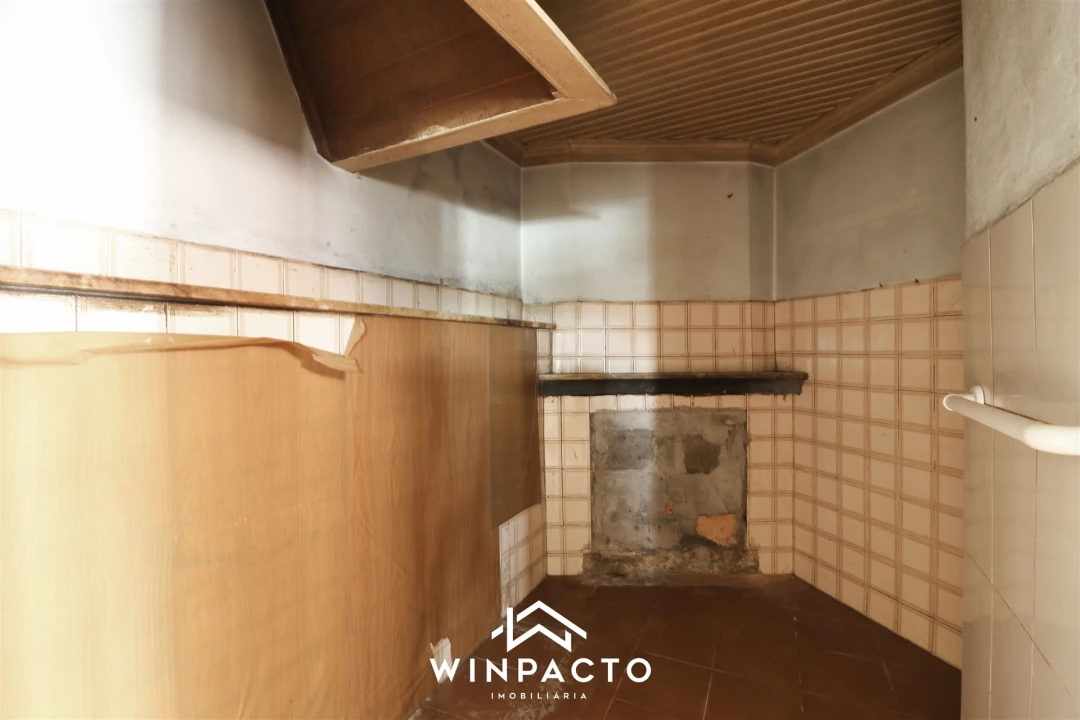 Moradia T3 para Venda em Vilar Seco Foto 10