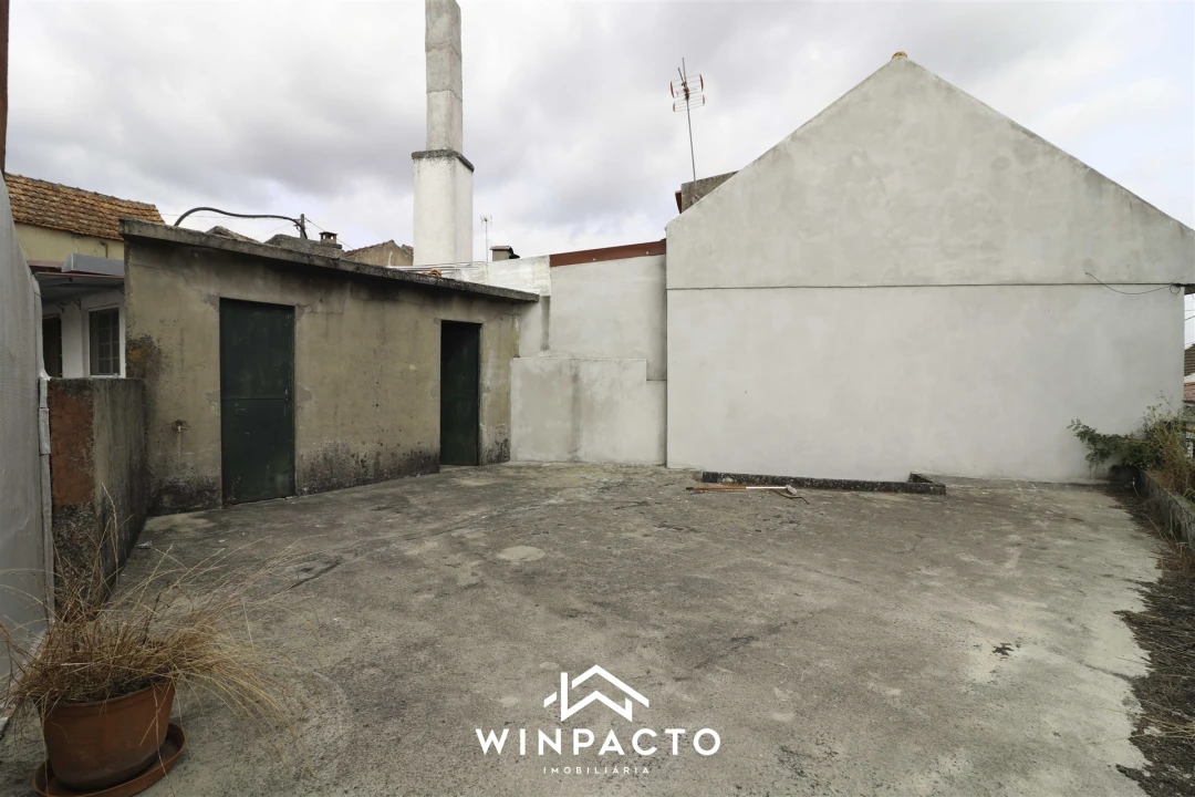 Moradia T3 para Venda em Vilar Seco Foto 41