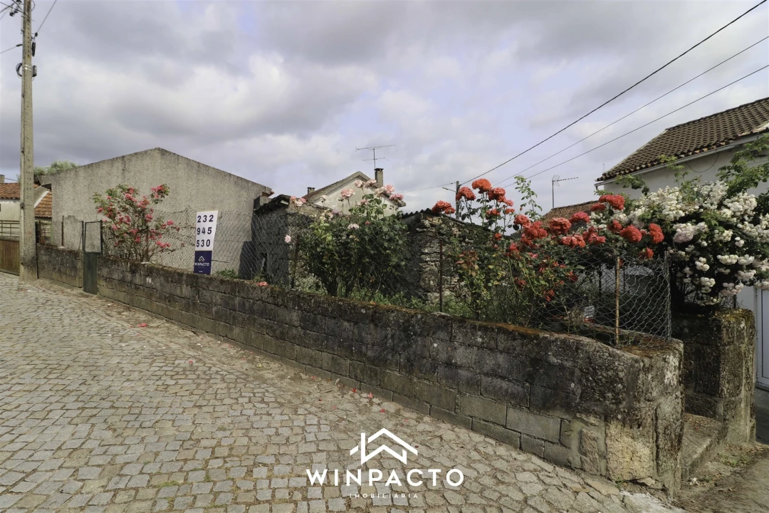 Moradia T3 para Venda em Vilar Seco Foto 7