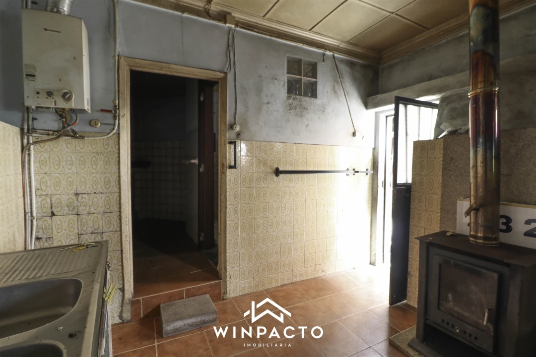 Moradia T3 para Venda em Vilar Seco Foto 19