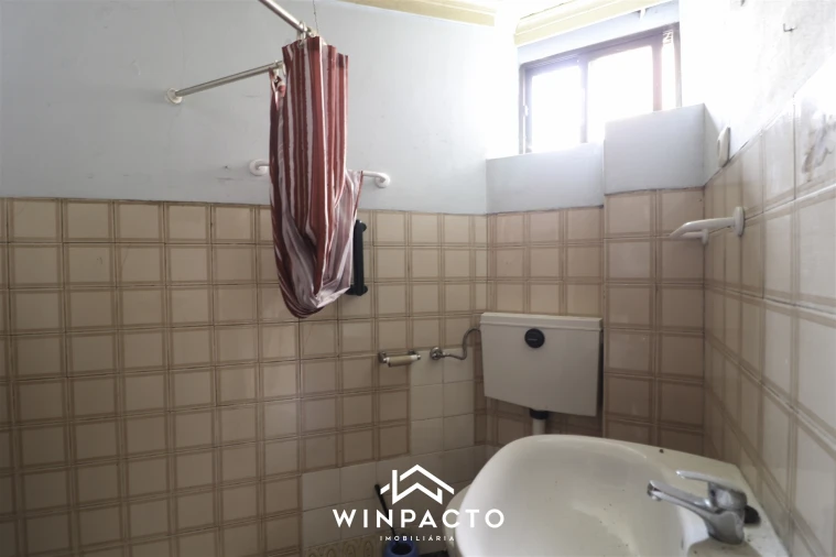 Moradia T3 para Venda em Vilar Seco Foto 13