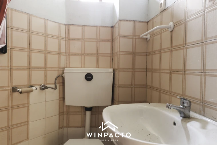 Moradia T3 para Venda em Vilar Seco Foto 9