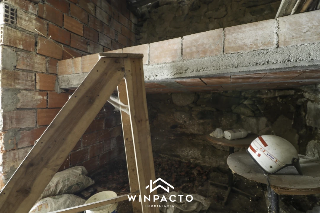 Moradia T3 para Venda em Vilar Seco Foto 23