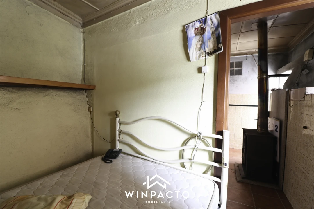 Moradia T3 para Venda em Vilar Seco Foto 17