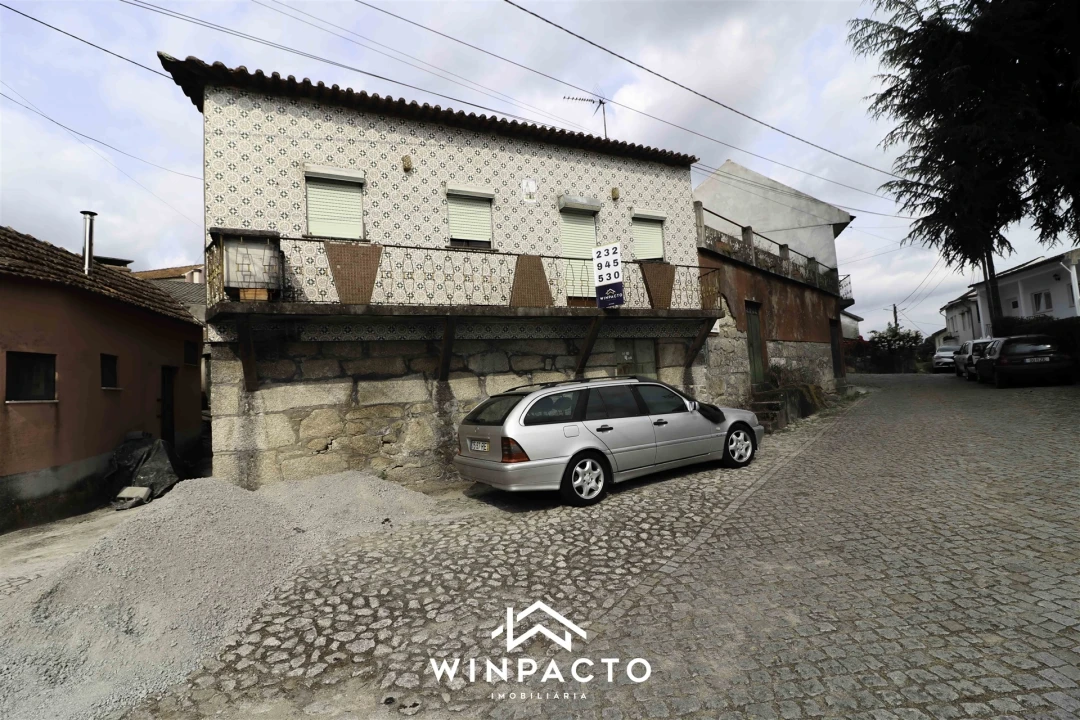 Moradia T3 para Venda em Vilar Seco Foto 3