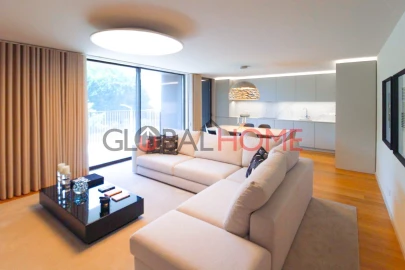 Apartamento T4 para Venda em Santa Marinha e São Pedro da Afurada