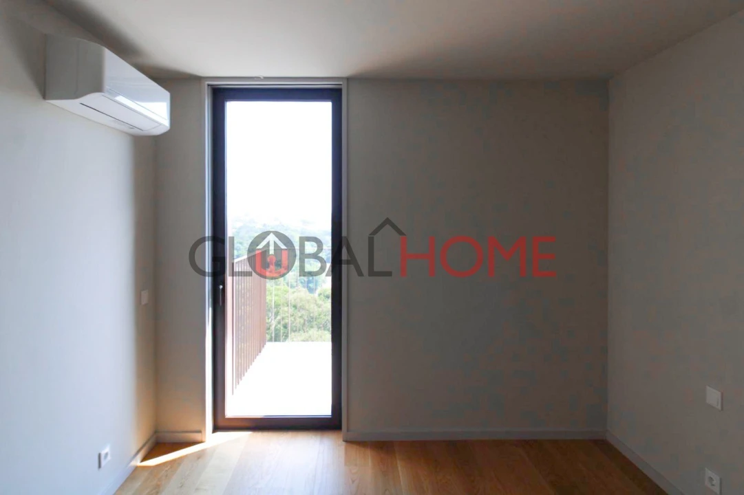 Apartamento T4 para Venda em Santa Marinha e São Pedro da Afurada Foto 13