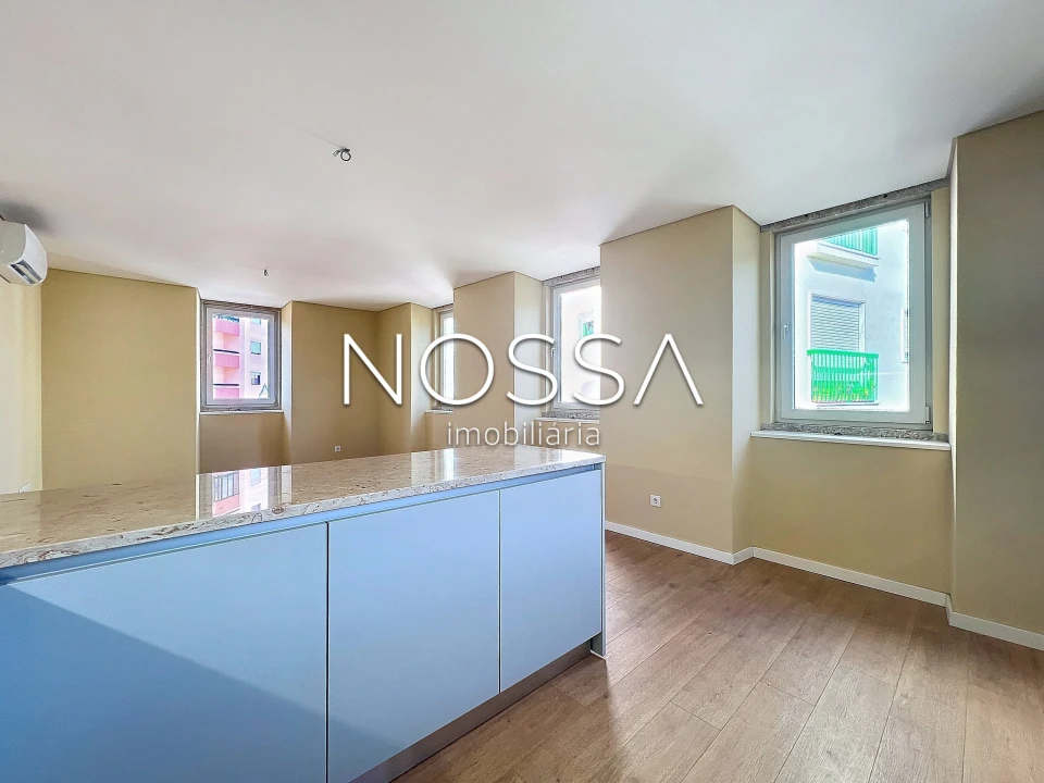 Apartamento T2 para Venda em Massamá e Monte Abraão Foto 8