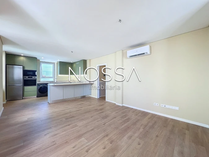 Apartamento T2 para Venda em Massamá e Monte Abraão Foto 3