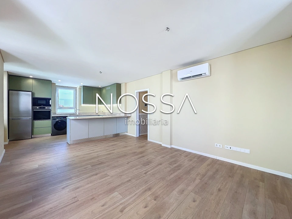 Apartamento T2 para Venda em Massamá e Monte Abraão Foto 3