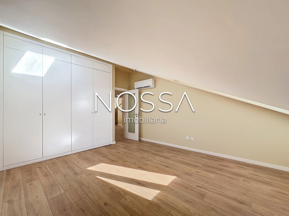 Apartamento T2 para Venda em Massamá e Monte Abraão Foto 13