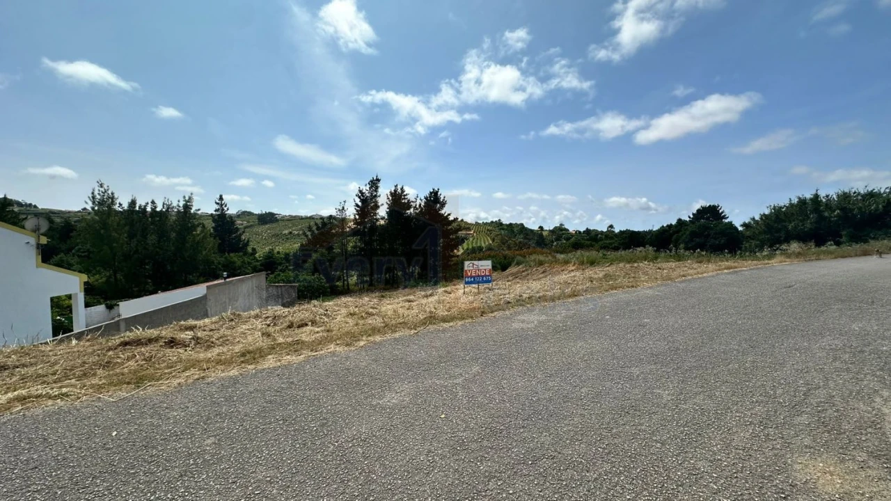 Terreno para Venda em Santa Maria, São Pedro e Sobral da Lagoa Foto 21