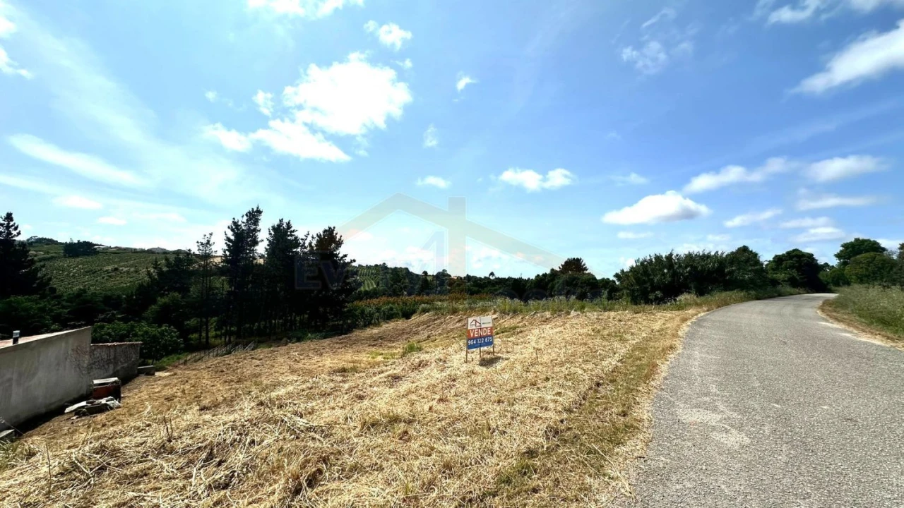 Terreno para Venda em Santa Maria, São Pedro e Sobral da Lagoa Foto 25