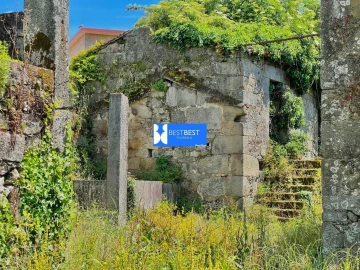 Quinta T0 para Venda em Crespos e Pousada