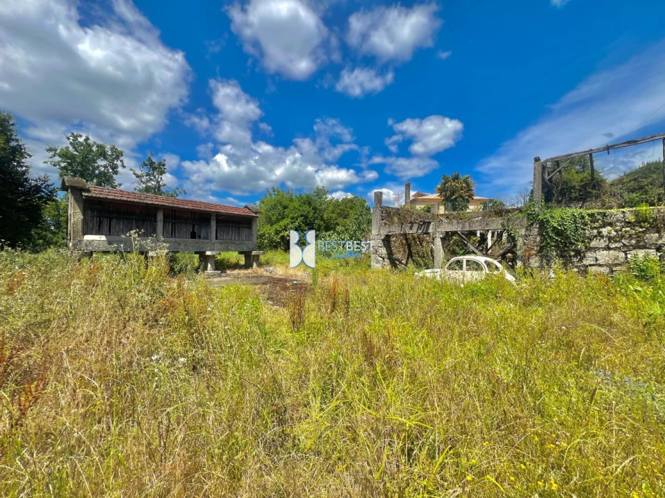 Quinta T0 para Venda em Crespos e Pousada Foto 4