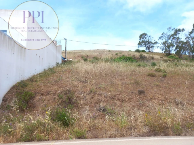 Terreno para Venda em Budens Foto 2