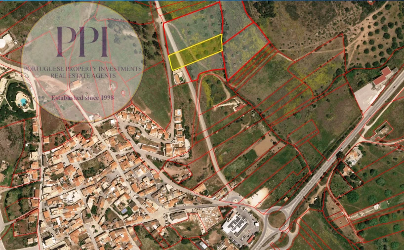 Terreno para Venda em Budens Foto 11