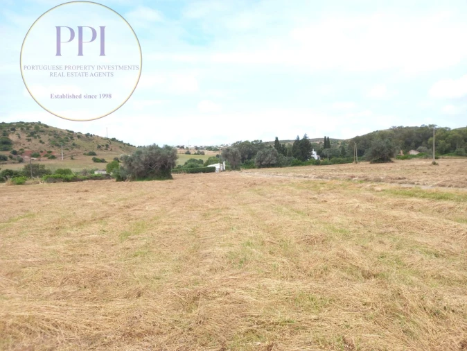 Terreno para Venda em Budens Foto 9