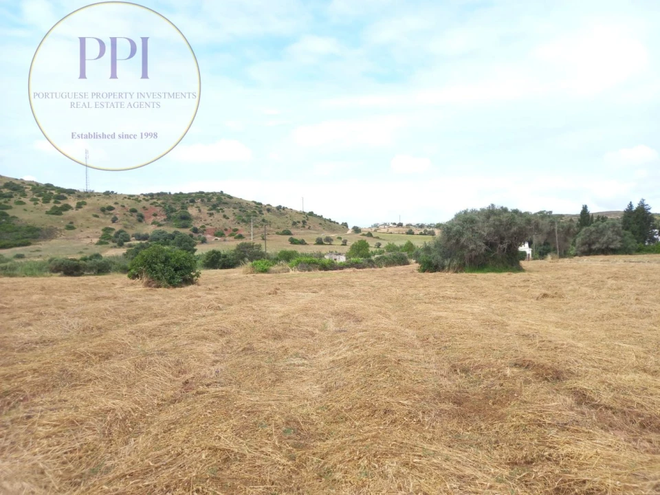 Terreno para Venda em Budens Foto 10