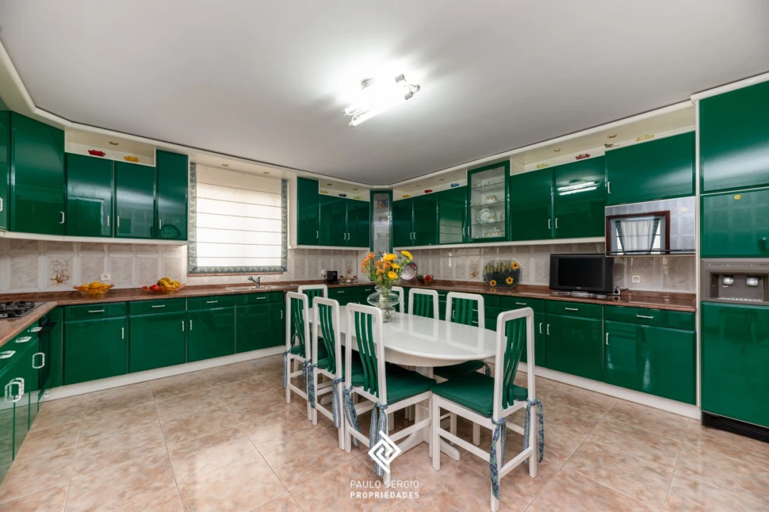 Moradia T3 para Venda em Serzedo e Perosinho Foto 4