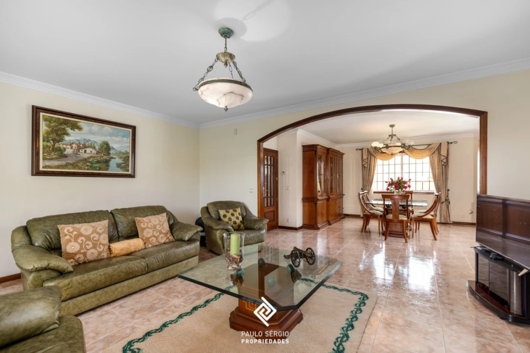 Moradia T3 para Venda em Serzedo e Perosinho Foto 7