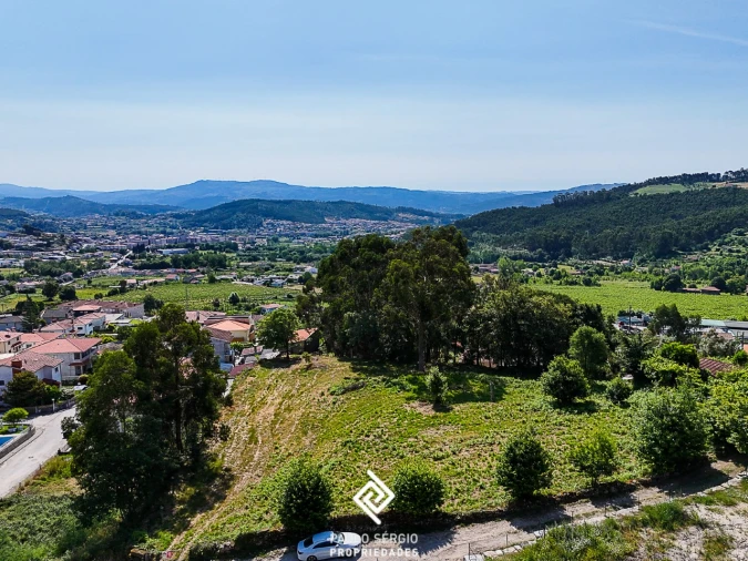 Terreno para Venda em Lanhoso